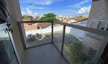 Imagem 4: Apartamento Tipo com 2 Quartos, Varanda e 1 Vaga no Bairro Alvorada/Califórnia