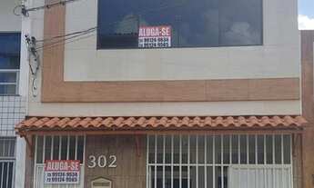 Imagem: Aluga-se apartamento com armários pré-moldados