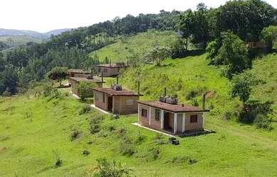 Imagem 3: Não perca a chance de construir a casa dos seus sonhos nesta localização privilegiada em I