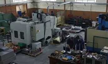 Imagem 2: Galpão- Dutra Galpão / depósito com 5 vagas na garagem