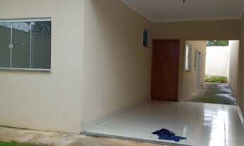 Imagem 3: LINDA CASA COM TRÊS QUARTOS,NO BAIRTO PAPILON