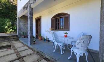 Imagem 6: Casa para Venda em Teresópolis, Panorama, 5 dormitórios, 1 suíte, 4 banheiros, 4 vagas