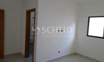 Imagem 4: Casa térrea com três dormitórios sendo um suíte e duas vagas de garagem