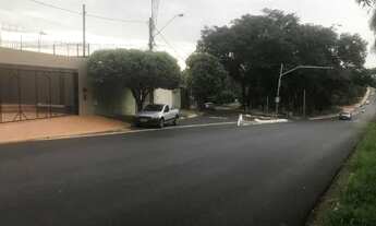 Imagem 3: Vende- se um imóvel de frente a Av Galvão César