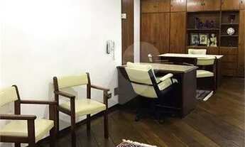 Imagem 3: Sala comercial. 300 metros do Metrô. Com móveis e dois banheiros. Andar alto