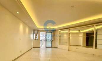 Imagem 3: Apartamento para Venda em Recife, Casa Amarela, 4 dormitórios, 2 suítes, 4 banheiros, 3 va