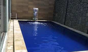 Imagem: Casa com piscina em Pau Amarelo