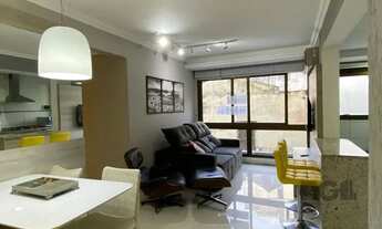 Imagem 1: APARTAMENTO MOBILIADO DE 2 DORMITÓRIOS - CENTRO HISTÓRICO