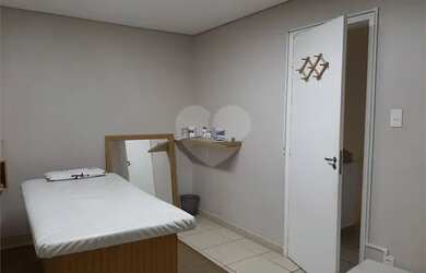 Imagem 6: Excelente sobrado comercial em rua movimentada na Região de Santa Terezinha