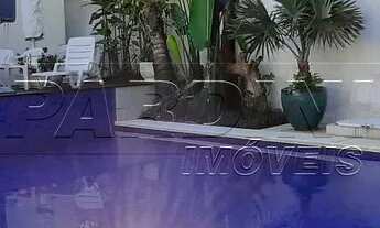 Imagem 6: Casa de temporada a 60 metros do mar, com piscina, no condomínio Pedra Verde, praia do Láz