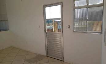 Imagem: Aluga-se apartamento 2º andar