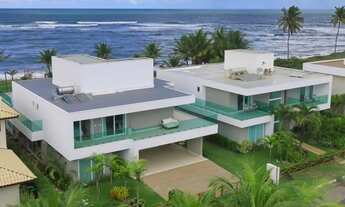 Imagem: Mansão dupla de frente para o mar em Guarajuba com