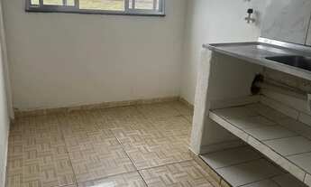 Imagem 2: Aluga se kitnet Casa com 1 dormitório