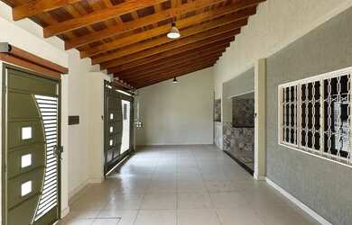 Imagem 2: Casa com 3 quartos no Recanto das Laranjeiras, em Cosmópolis-SP