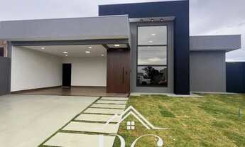 Imagem 2: Térrea para venda possui 255 metros quadrados com 3 quartos