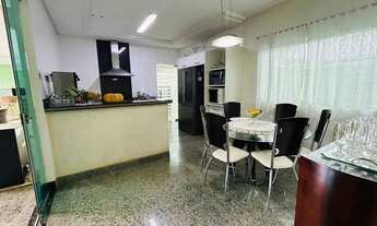 Imagem 4: Sobrado para aluguel tem 320 metros quadrados com 4 quartos em Residencial Granville - Goi