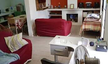 Imagem: Casa/ sobrado com sala / cozinha ampla/