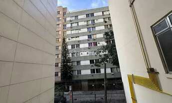 Imagem: Apartamento - Padrão / Residencial / Glória