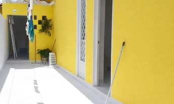 Imagem 2: Casa sendo sala cozinha banheiro e quarto lavanderia coberta