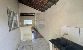 Imagem 5: Casa à Venda no Jardim Tropical em Lins/SP com Duas Casas no Terreno