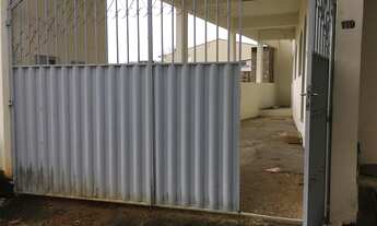 Imagem 2: Alugo casa 3/4, sendo (1 ) suite, sala, cozinha, banheiro social, terraço,garagem