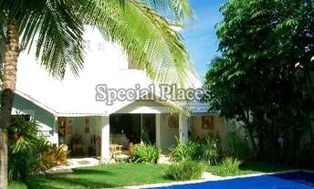 Imagem 3: Excelente Crystal Lake com 4 suítes, requintada, com armários, irrigação automática - Estu