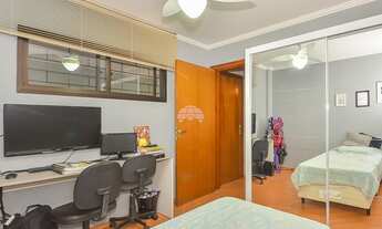 Imagem 3: Sobrado para venda com 190 metros quadrados com 4 quartos em Portão - Curitiba - PR