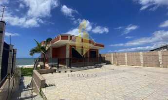 Imagem: Casa de frente para o mar