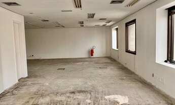 Imagem 5: Conjunto comercial em localização estratégica no Itaim Bibi