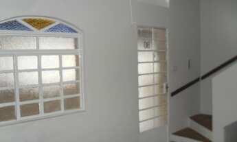 Imagem 2: Casa geminada 2 quartos c/ área de serviço grande e varanda