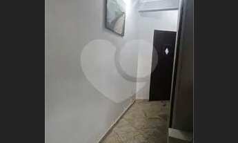 Imagem 6: Apartamento antigo em Santana