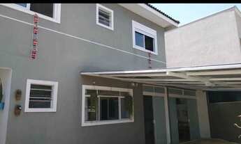 Imagem: Sobrado para venda tem 197 metros quadrados