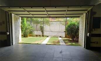 Imagem 7: Indo imóvel no Jardim São Bento em rua totalmente residencial, com rápido acesso a Braz L