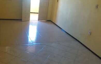 Imagem 4: Vende.se esse imóvel sendo duas casa valor 220.000.00mas tem conversa