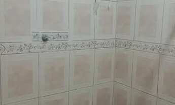 Imagem 4: Alugo casa nos fundos para mulheres solteiras