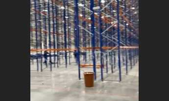 Imagem: Galpão condomínio fechado em caxias