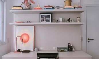 Imagem 2: Apartamento para Venda Apartamento de 3 dormitórios, sendo 1 suíte, sacada e 3 garagens no