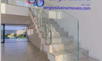 Imagem 4: Casa para venda possui 261 metros quadrados com 3 quartos em Cidade Alpha - Eusébio - CE