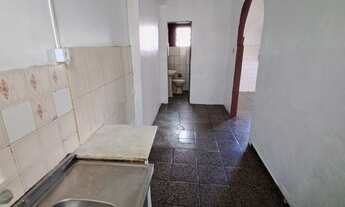 Imagem: ALUGA-SE ESTA CASA