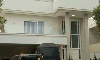 Imagem: Casa a venda no condomínio Belvedere em