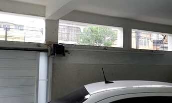 Imagem: Pequeno Prédio- 2 casas com 1° e 2° piso