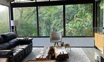 Imagem 5: Casa de condomínio para venda possui 444 metros quadrados com 3 quartos