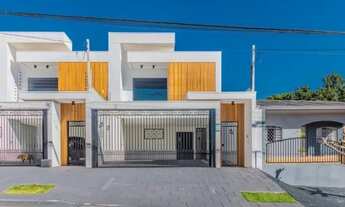 Imagem 2: Sobrado no Centro - 243m² com 3 suítes e Piscina