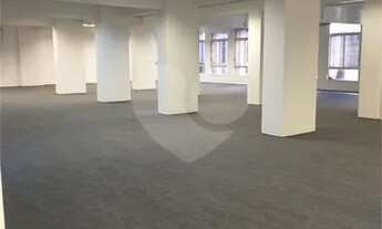 Imagem 4: Conjunto Comercial em localização ideal no Centro