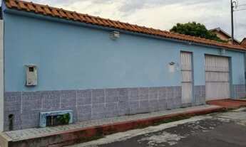 Imagem: Casa Térrea no Parque 10 Próximo à Bola