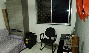 Imagem 2: Vendo apartamento em Irajá condomínio fechado com garagem