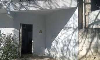 Imagem: Aluga se 3 cômodos individual próx academia