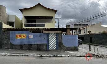 Imagem: Casa de alto padrão a VENDA no bairro Petrópolis