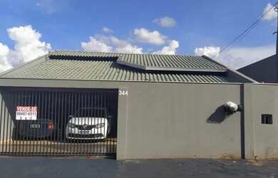 Imagem 2: ALUGUEL DE CASA Casa com 3 dormitórios