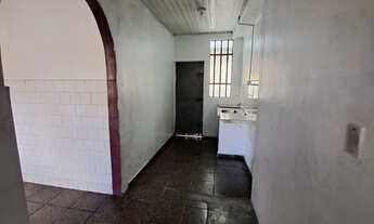 Imagem 4: ALUGA-SE ESTA CASA